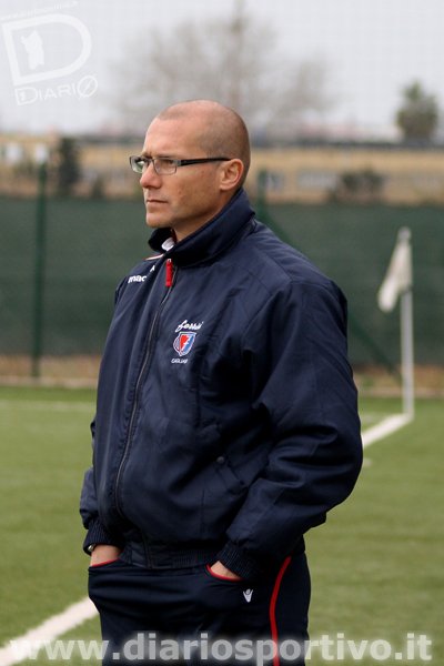 Il mister dela Ferrini Cagliari, Andrea Clarkson